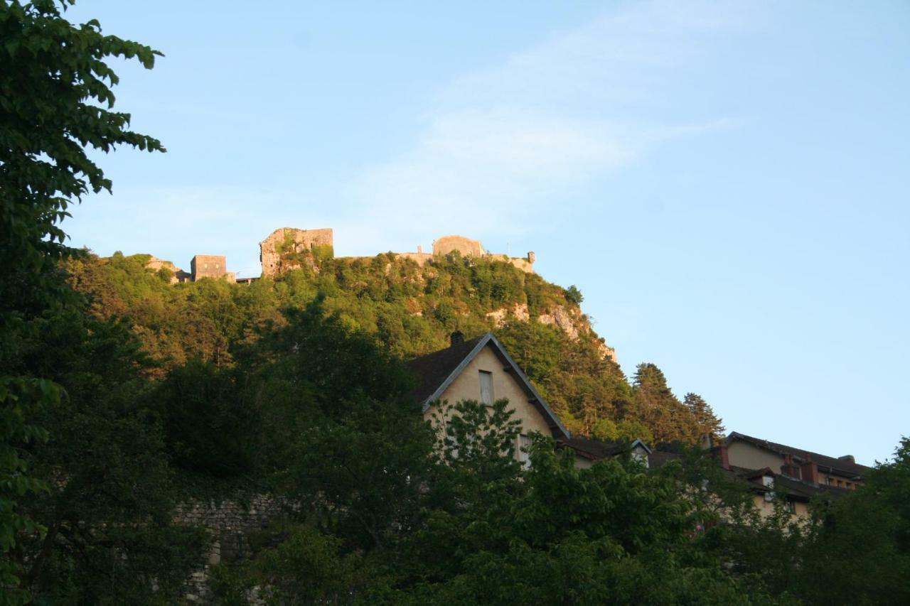 L'Aristoloche Salins-les-Bains Exterior foto